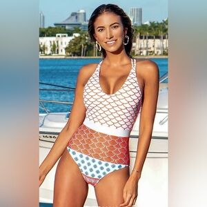 Cupshe Beautiful World Print One Piece Swimsuit
